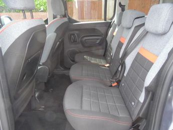 CITROEN BERLINGO 1.5 BLUEHDI MAX M S/S EAT8 AUTOMATIC
