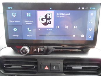 CITROEN BERLINGO 1.5 BLUEHDI MAX M S/S EAT8 AUTOMATIC