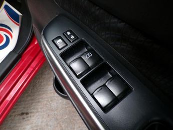 NISSAN NOTE 1.5 DCI TEKNA 5DR Manual