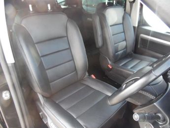 PEUGEOT TRAVELLER BUSINESS VIP 5DR AUTOMATIC