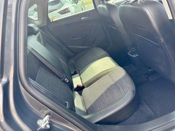 VAUXHALL ASTRA 1.4 EXCITE 5DR Manual