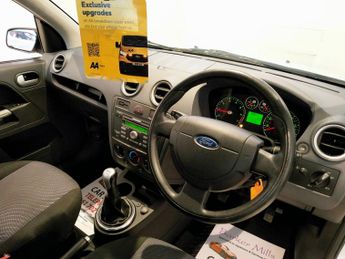 FORD FUSION 1.4 ZETEC 5DR Manual