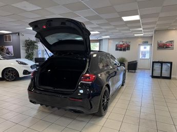 MERCEDES-BENZ A-CLASS 2.0 A 200 D AMG LINE PREMIUM PLUS 5DR Automatic