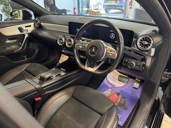 MERCEDES-BENZ A-CLASS 2.0 A 200 D AMG LINE PREMIUM PLUS 5DR Automatic