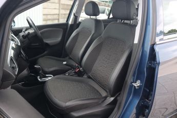 VAUXHALL CORSA 1.4 SE 5DR Automatic