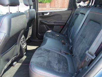 FORD KUGA 2.5 ST-LINE X EDITION 5DR CVT