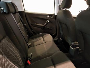 PEUGEOT 208 1.2 ACTIVE 5DR Manual