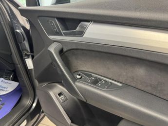 AUDI Q5 2.0 TDI QUATTRO S LINE 5DR Semi Automatic