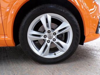 AUDI Q3 1.4 TFSI SPORT 5DR Semi Automatic
