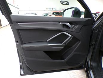 AUDI Q3 2.0 TFSI QUATTRO S LINE 5DR Semi Automatic