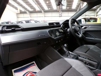 AUDI Q3 2.0 TFSI QUATTRO S LINE 5DR Semi Automatic