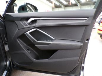 AUDI Q3 2.0 TFSI QUATTRO S LINE 5DR Semi Automatic