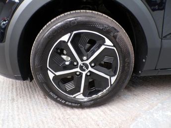 KIA NIRO 1.6 2 5DR Semi Automatic