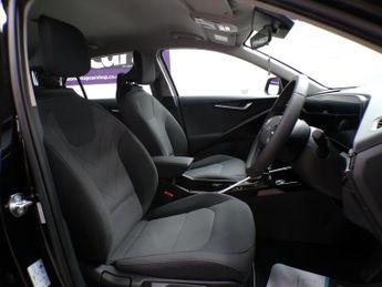 KIA NIRO 1.6 2 5DR Semi Automatic