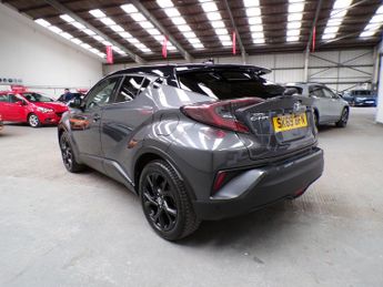TOYOTA CHR 1.8 DYNAMIC 5DR CVT