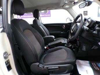 MINI HATCH 1.5 ONE CLASSIC 3DR Automatic