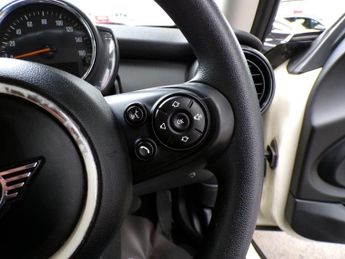 MINI HATCH 1.5 ONE CLASSIC 3DR Automatic