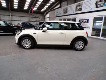 MINI HATCH 1.5 ONE CLASSIC 3DR Automatic