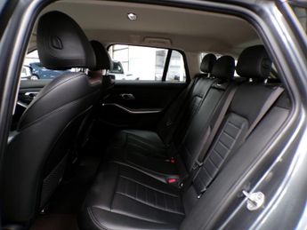 BMW 3 SERIES 2.0 320I SPORT 5DR Automatic