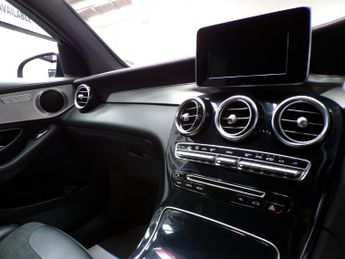 MERCEDES-BENZ GLC-CLASS 3.0 AMG GLC 43 4MATIC 4DR Automatic