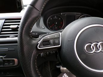AUDI Q3 2.0 TDI QUATTRO BLACK EDITION 5DR Semi Automatic