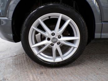 AUDI Q2 2.0 TFSI QUATTRO S LINE 5DR Semi Automatic