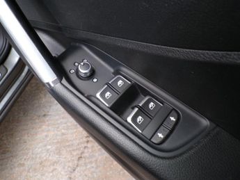 AUDI Q2 2.0 TFSI QUATTRO S LINE 5DR Semi Automatic