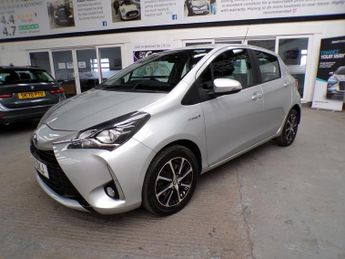 TOYOTA YARIS 1.5 VVT-I ICON TECH 5DR CVT