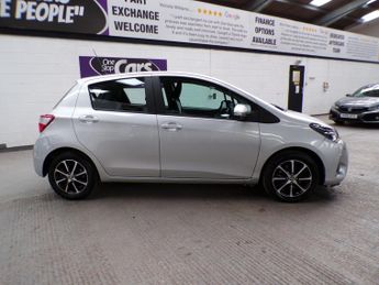 TOYOTA YARIS 1.5 VVT-I ICON TECH 5DR CVT