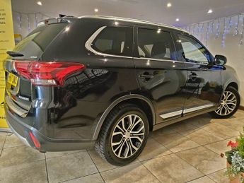 MITSUBISHI OUTLANDER 2.3 DI-D 3 5DR Manual