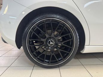 MERCEDES-BENZ A-CLASS 1.5 A 180 D SPORT EXECUTIVE 5DR Automatic