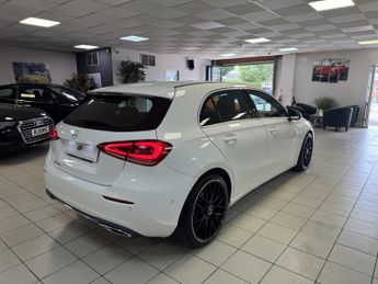 MERCEDES-BENZ A-CLASS 1.5 A 180 D SPORT EXECUTIVE 5DR Automatic