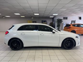 MERCEDES-BENZ A-CLASS 1.5 A 180 D SPORT EXECUTIVE 5DR Automatic