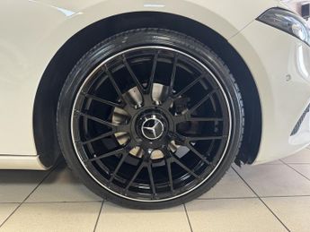 MERCEDES-BENZ A-CLASS 1.5 A 180 D SPORT EXECUTIVE 5DR Automatic
