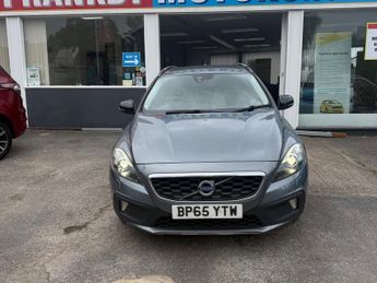 Volvo V40 2.0 D2 CROSS COUNTRY LUX NAV 5DR Automatic
