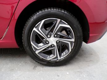 HYUNDAI I30 1.0 T-GDI SE CONNECT MHEV 5DR Automatic