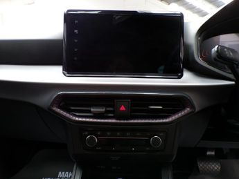 SEAT IBIZA 1.0 ECOTSI XCELLENCE DSG 5DR Semi Automatic
