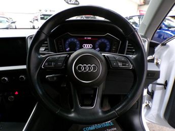 AUDI A1 1.5 SPORTBACK TFSI SPORT 5DR Semi Automatic