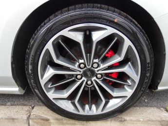 FORD FOCUS 1.5 ST-LINE VIGNALE ECOBLUE 5DR AUTOMATIC