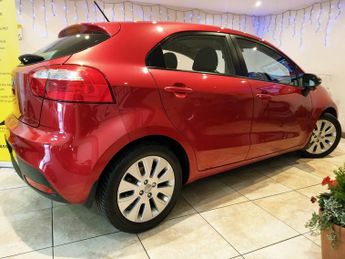 KIA RIO 1.2 2 5DR Manual