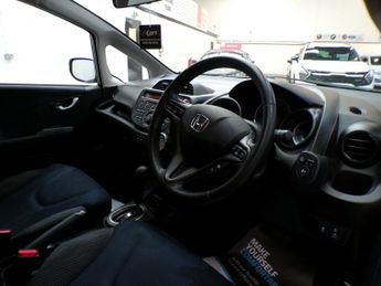HONDA JAZZ 1.3 I-VTEC ES PLUS 5DR CVT