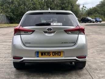 TOYOTA AURIS 1.8 VVT-I DESIGN 5DR CVT