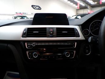 BMW 3 SERIES 2.0 318D SE 4DR Automatic
