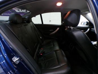 BMW 3 SERIES 2.0 318D SE 4DR Automatic