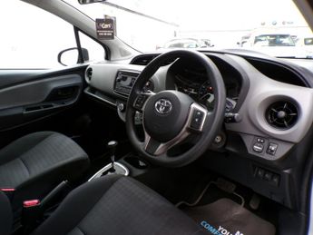 TOYOTA YARIS 1.5 VVT-I ACTIVE 5DR CVT