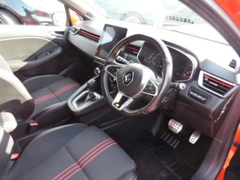 RENAULT CLIO 1.6 RS LINE E-TECH 5DR AUTOMATIC