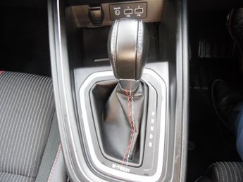 RENAULT CLIO 1.6 RS LINE E-TECH 5DR AUTOMATIC