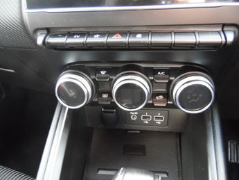 RENAULT CLIO 1.6 RS LINE E-TECH 5DR AUTOMATIC