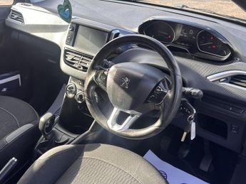 PEUGEOT 208 1.2 PURETECH ACTIVE DESIGN LIME 3DR Manual