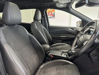 FORD KUGA 2.0 ST-LINE X TDCI 5DR Semi Automatic